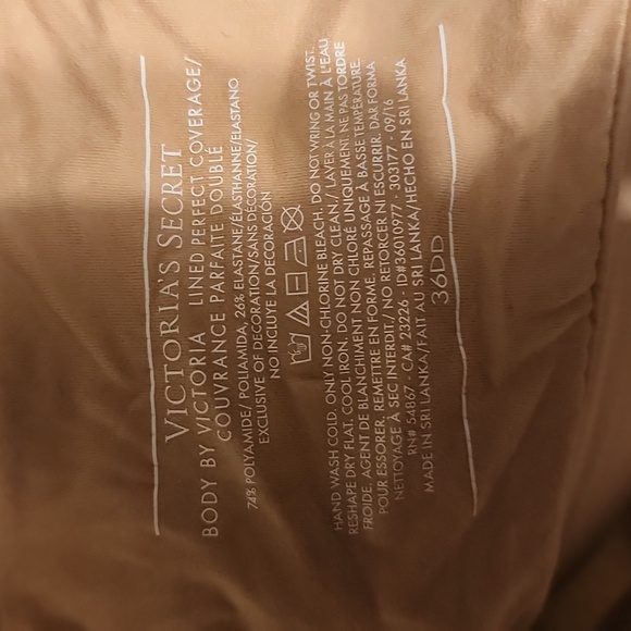 Victoria secret body by Victoria lined perfect coverage 36DD - Picture 4 of 4